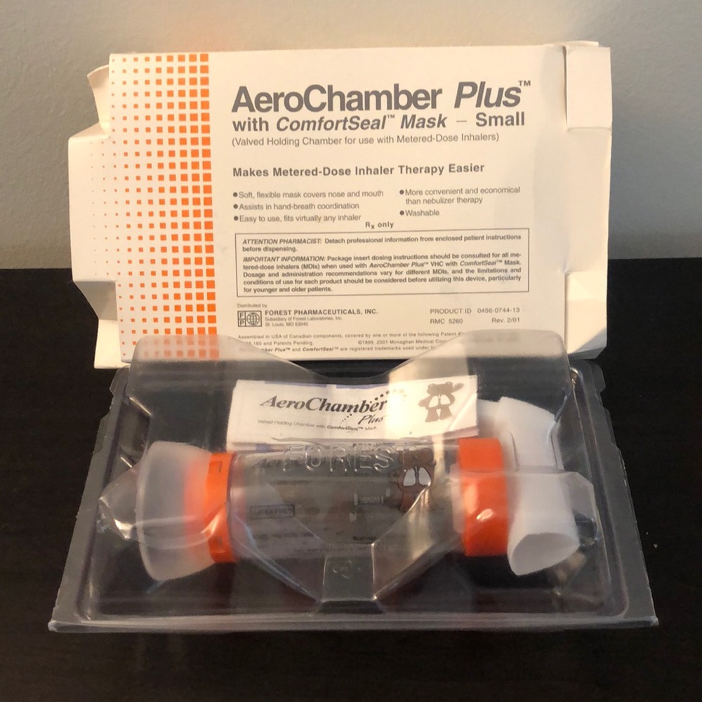 Aerochamber Plus w/ ComfortSeal Mask Sz Small